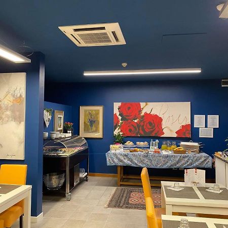 Albergo Residenza Al Teatro Удине Экстерьер фото
