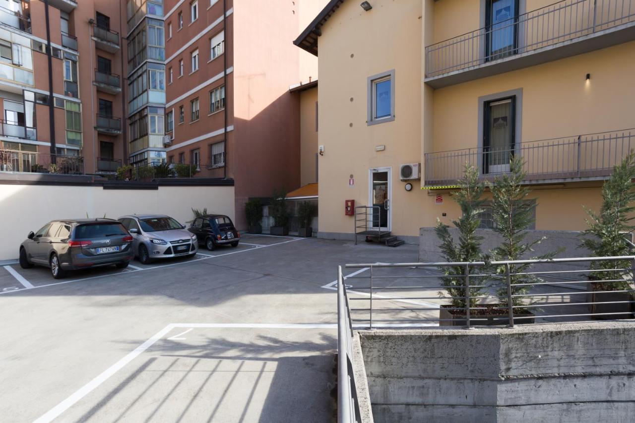 Albergo Residenza Al Teatro Удине Экстерьер фото